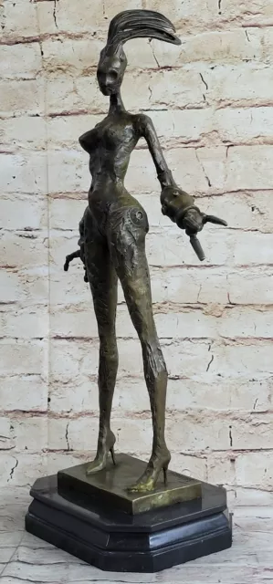 Moderno Arte - de Pie Espacio Mujer - Abstractas Bronce Carne - Firmada Dali