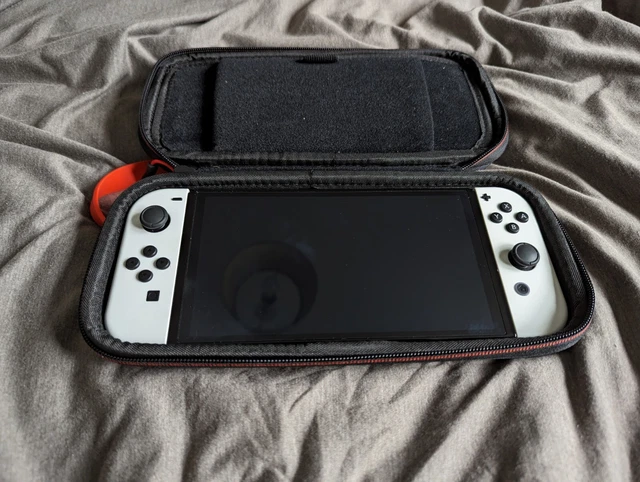 Nintendo Switch OLED- 64GB - White - Handheld Console - Excellent Condition