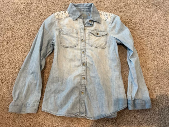 Mudd Girls Top Blue Denim Fade Long-Sleeve Blouse Sz 7-8 Button-Up Cotton Shirt