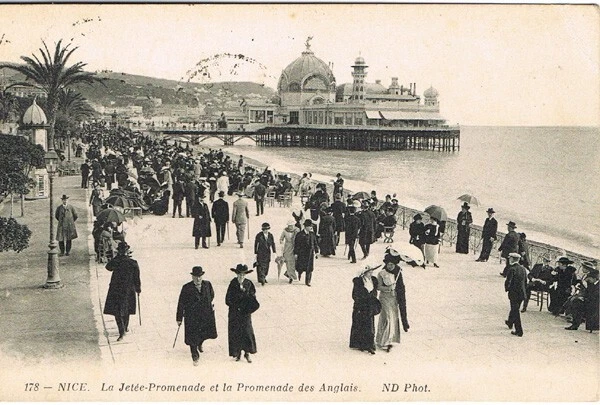 Carte Postale Ancienne CPA 06 Nice – Une Porteuse (Scène De Vie, Années 1900)