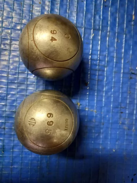 boules de pétanque Obut.