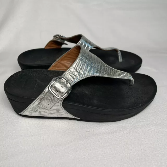 FitFlop The Skinny Silver Reptile Thong Flip Flops Sandals 350-011 Women's SZ  5