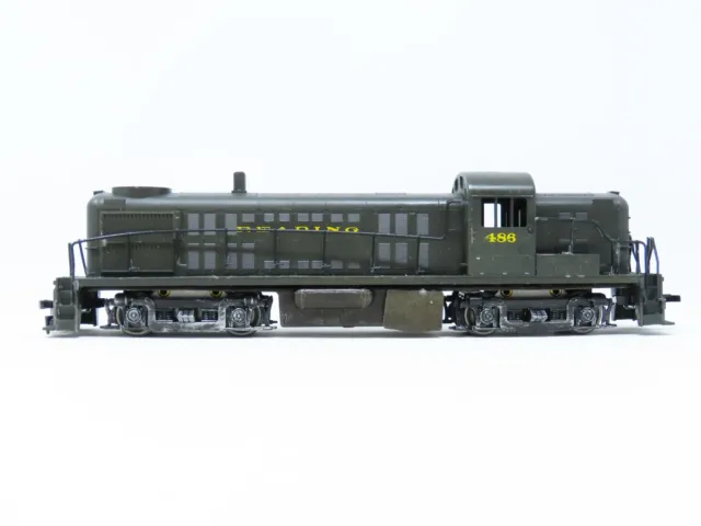 HO Scale Athearn RDG Reading ALCO RS-3 Diesel Locomotive #486 - Custom