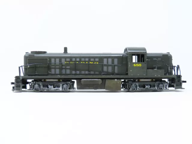 HO Scale Athearn RDG Reading ALCO RS-3 Diesel Locomotive #486 - Custom