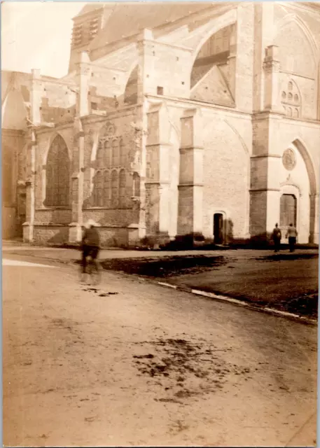 France, Auxerre, église Saint-Pierre Vintage silver print Tirage argentique