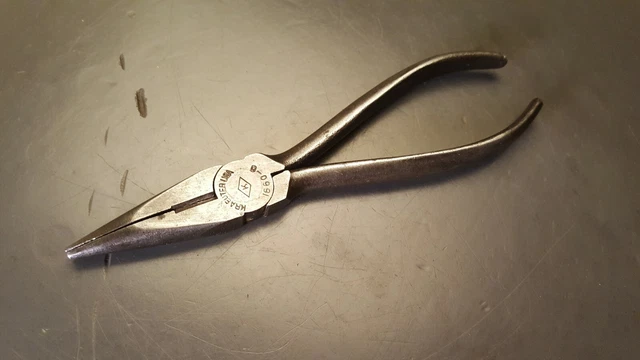 Vintage Kraeuter USA Needle Nose Pliers / Wire Cutters 1660-6 6" Length Old Tool