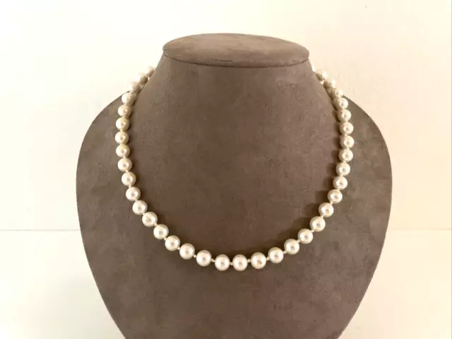 Vintage 18" Elegant Knotted Costume Pearl Necklace w Barrel Clasp