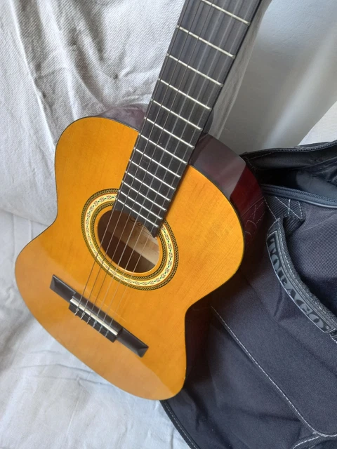 Guitare Classique enfant comme neuve
