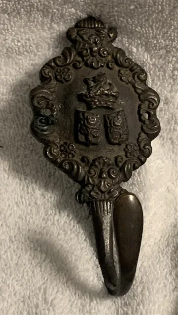 gr. Vintage Kleiderhaken Wandhaken mit Wappen Bronze H 12,5 cm