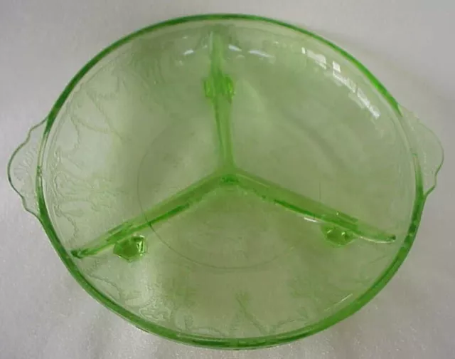 Green Depression Glass Cameo Ballerina Relish Bowl 7.5 Footed 3 Sections Uranium