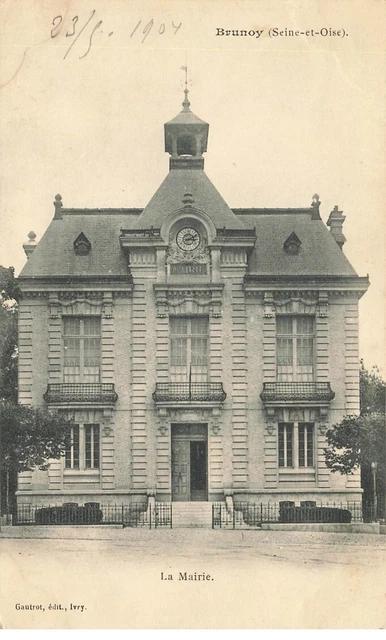 91 Brunoy #26903 Town Hall