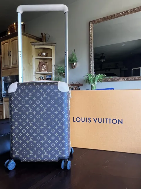 Louis Vuitton Horizon 50 Rolling Luggage Suitcase