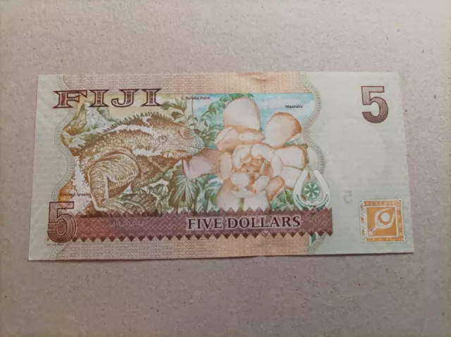 Billete de Fiji de 5 dólares, año 2007, sc/plancha