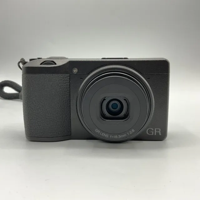 Ricoh GR III 24MP Digital Compact Camera Black Tested Working 2