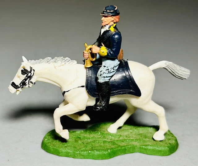 Vintage Britains LTD Civil War Union Cavalry Horse Trumpeter Horn Action Figure