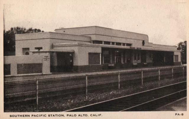 VINTAGE POSTCARD SOUTHERN PACIFIC RAILWAY STATION AT PALO ALTO CALIFORNIA c.1930