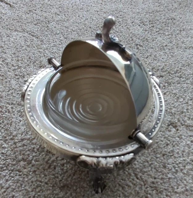 SHEFFIELD Silverplate 3-Legged Dome Covered Round Butter Dish Made in England