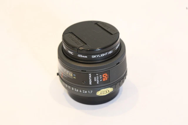 PENTAX SMC F 50mm f/1.7 autofocus lens