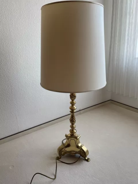 Hockerlampe mit massivem Messingfuß ca 1,20m