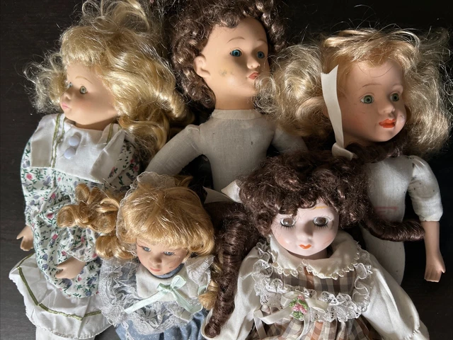 POUPÉE ANCIENNE TÊTE et jambes porcelaine EUR 15,00 - FR