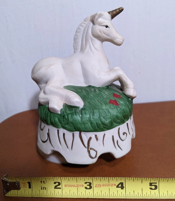 VINTAGE 1980S WHITE Unicorn Musical Figurine / Music Box Ceramic 19.00