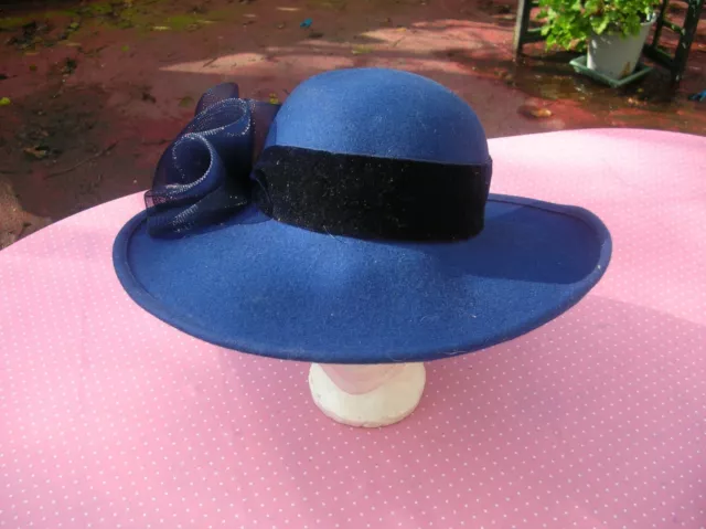 un chapeau femme de marque pomme d'amour en lainage