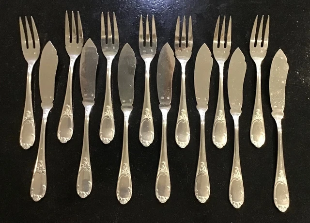 Ménagère service à poisson style Louis XVI  en métal argenté pour 7 personnes