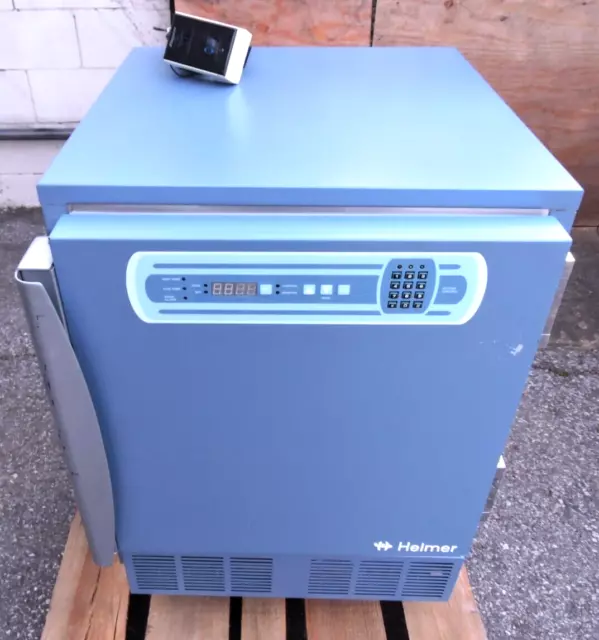 Helmer HLR105 Horizon Refrigerator Freezer & Drawers Under-Counter Lab Pharmacy