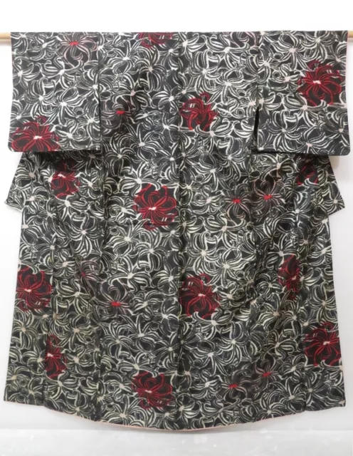 1611i01z650 Vintage Japanese Kimono Silk MEISEN KOMON Black Flower