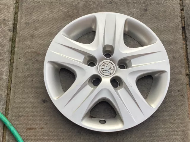 Genuine vauxhall meriva 15 shop inch wheel trims
