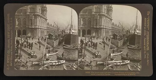 Spain The busy quay and new custom house of Barcelona, the chief - Old Photo