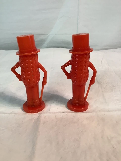 VTG Planters Peanuts Mr. Peanut Red-Orange Salt & Pepper Shakers 3