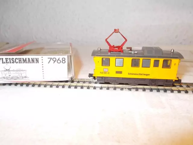 Fleischmann 7968 BR 740 001-0 Schienenreinigungslok der DB, gelb, Modell 1, (ET