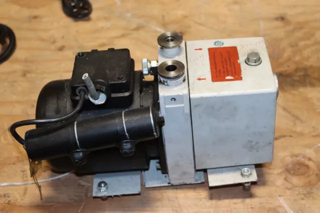 Pfeiffer  Duo 1.5A Dual Stage Vacuum Pump  WORKING