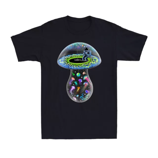 Magic Mushroom Psychedelic Trippy Shirt Tripping On Space Mushroom Men's T-Shirt