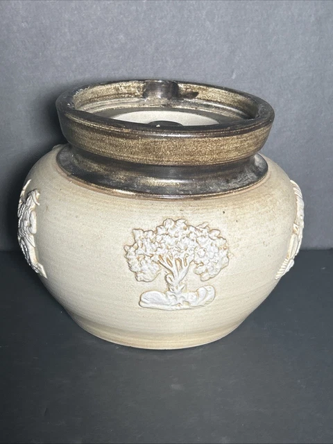 BOURNE DENBY POTTERY Tobacco Jar £10.00