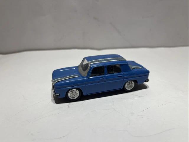 Diecast model cars Renault 8 Gordini 1/43 IXO Gordini no.3 tour de course 1966