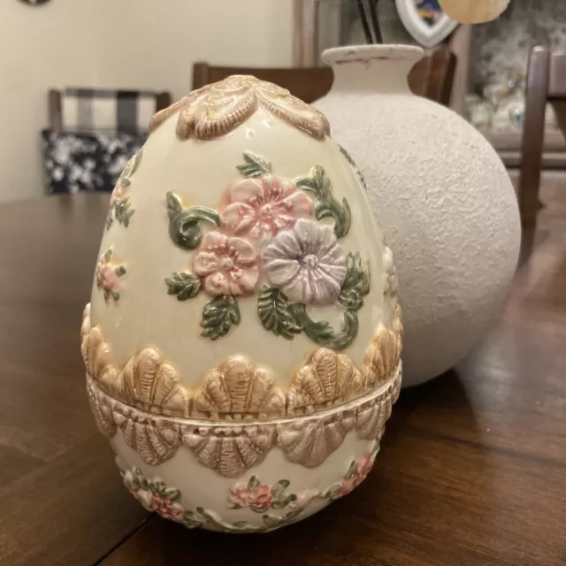 Ceramic Decorative Easter Egg Trinket Dish with Floral Design, Tabletop Decor