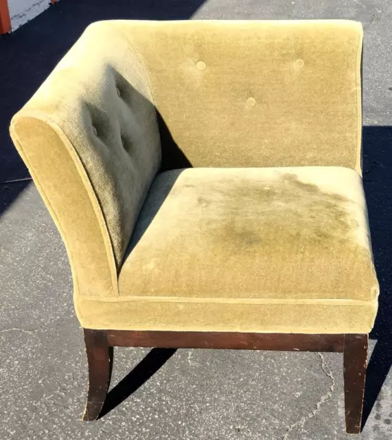 Beautiful Vintage Ladies Corner Chair – VGC – BEAUTIFUL UPHOLSTERY – NICE PIECE