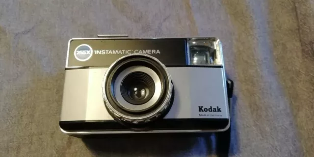 Appareil Photo Argentique Vintage Ancien : Kodak Instamatic 255 X