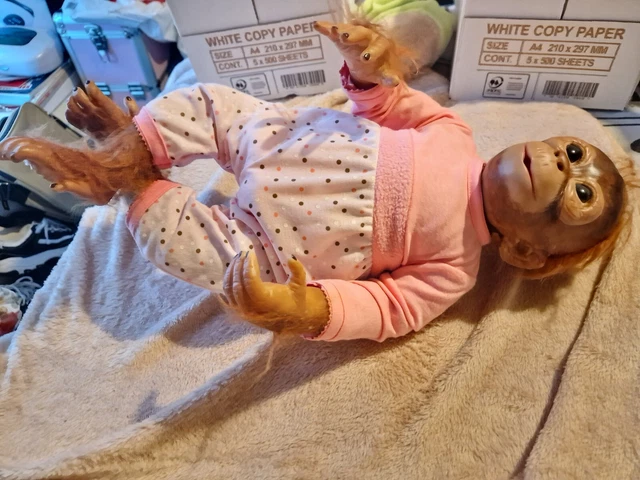 ASHTON DRAKE MONKEY Doll 'Leila's Loving Touch' PicClick UK