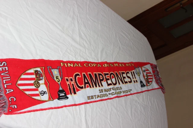 POSTER ANTIGUO DEL Sevilla Fc Con Su Plantilla Y Firmas De La Temporara 1998-99 EUR 39,95 - ES