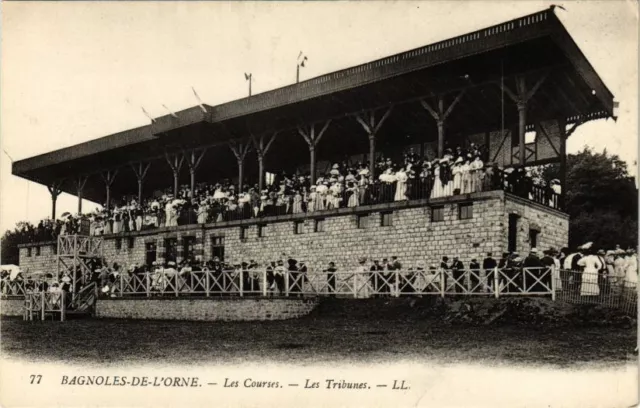 CPA BAGNOLES-de-l'ORNE - Les courses (195596)