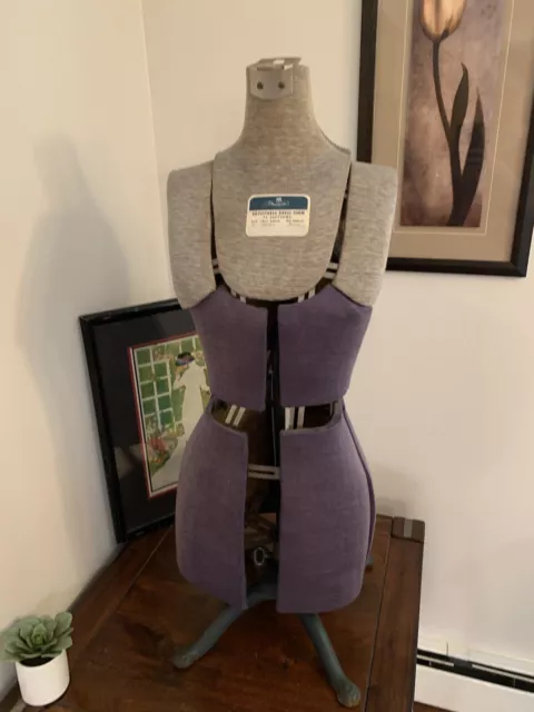 Vintage Hearthside Dressmakers Dress Form Adjustable Mannequin Sears 14 Sections Vintage Hearthside Dressmakers Dress Form Adjustable Mannequin Sears 14 Sections