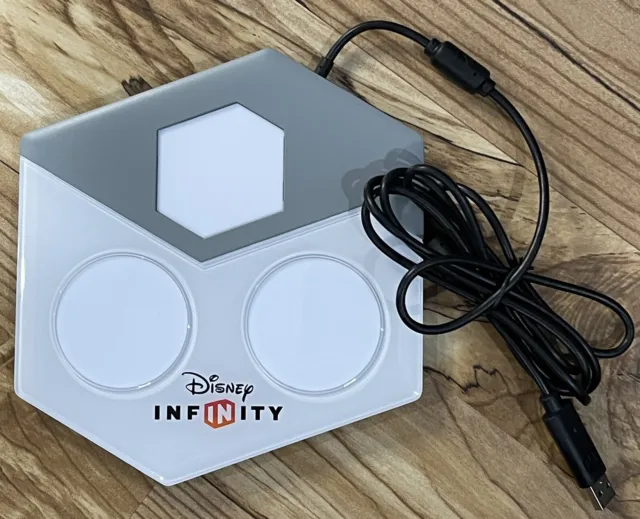 Disney Infinity PORTAL BASE ONLY XBOX 360 INF-8032385 VIDEO GAME PAD 3.0 STAND