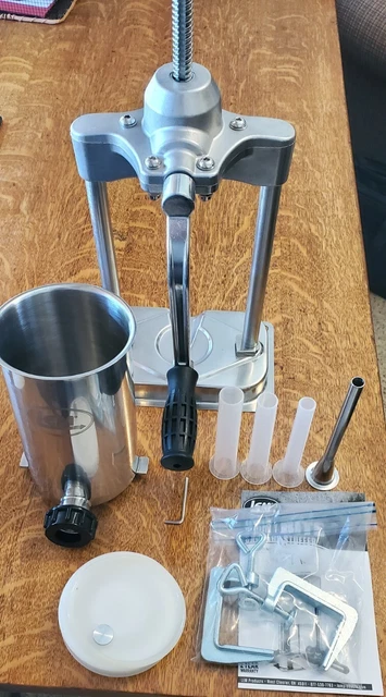 Lem 5lb Sausage Stuffer