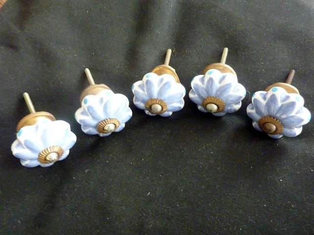 5 Boutons Porcelaine - anciens - Artisanal Poignées Porte Tiroir Placard Armoire