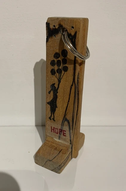 Portachiave in legno ulivo art 3238 | Sollazzo Maranatha - Arredi Liturgici