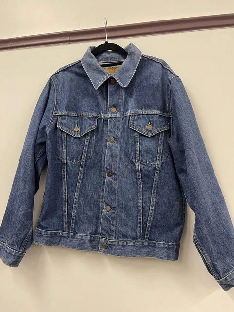 vintage levis denim jacket medium size