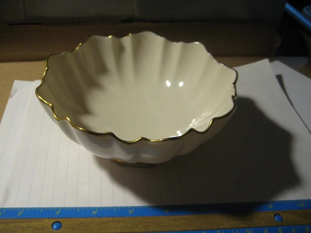Lenox Ivory China Symphony 6 Inch Sculptured Footed Candy Bowl Gold Trim USA